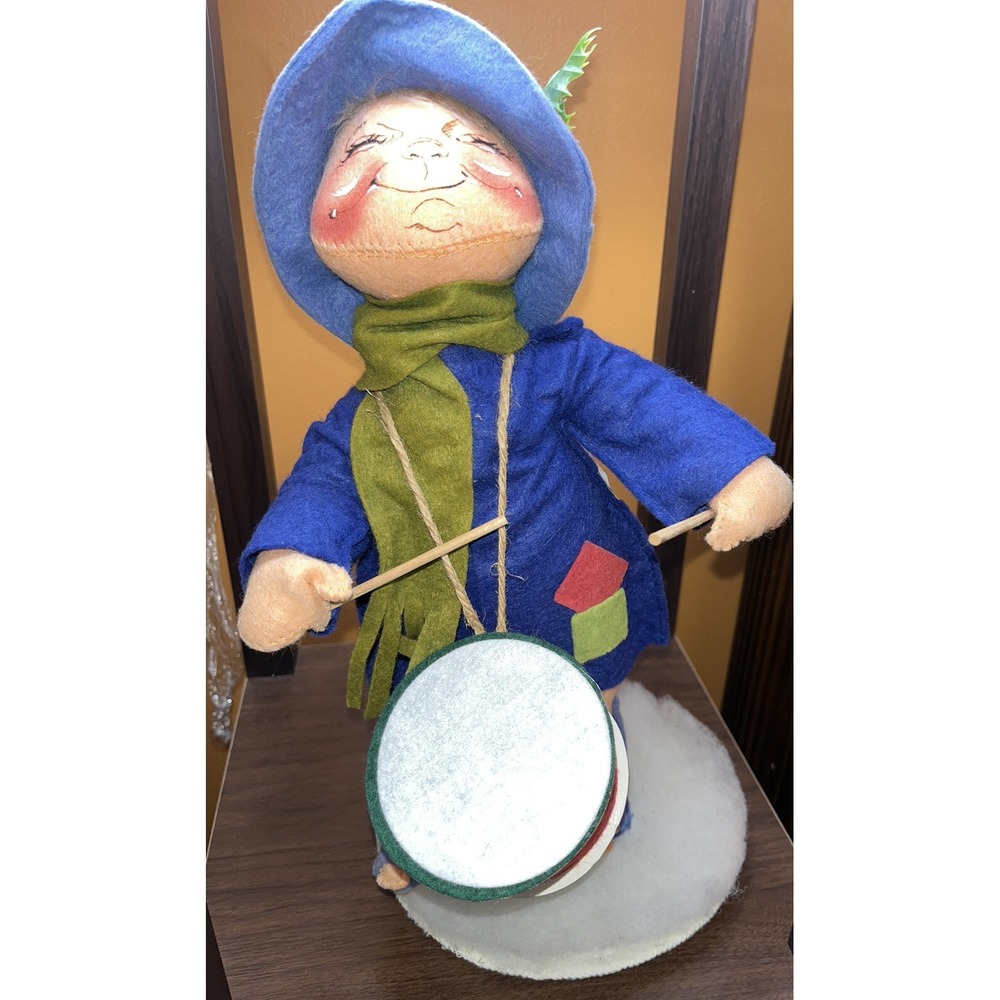 Annalee Mobilitee Doll: Christmas - 1991 Drummer Boy with Drum